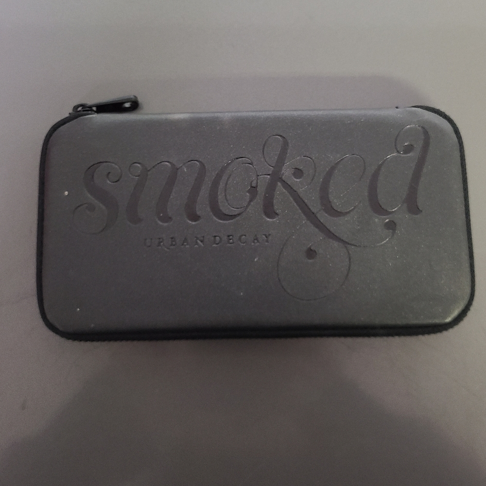 Urban Decay Smoked Palette